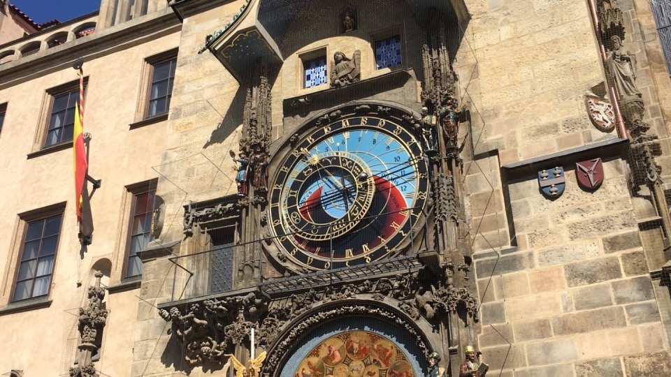 The Astronomical Clock in Prague/Gabriel Kirellos.