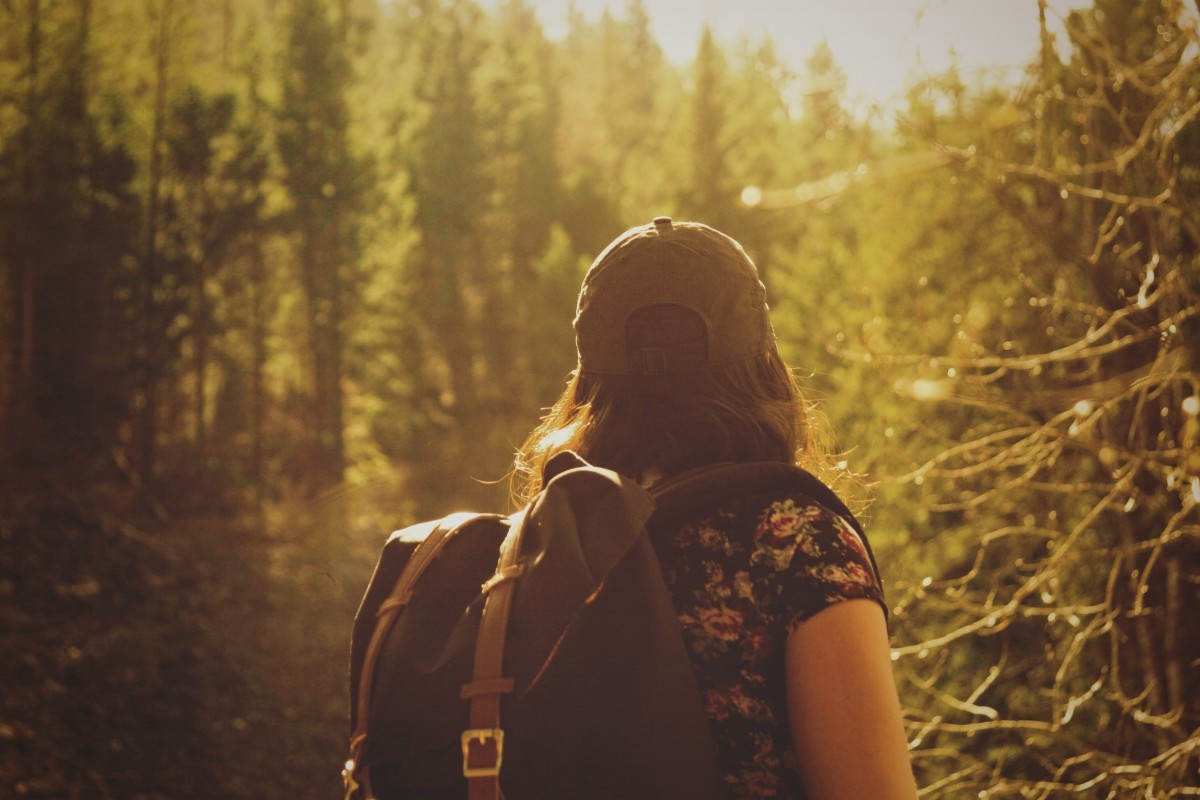 solo female traveler hiking