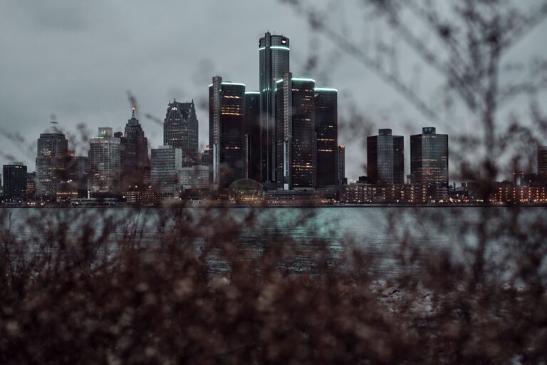 solo travel Detroit