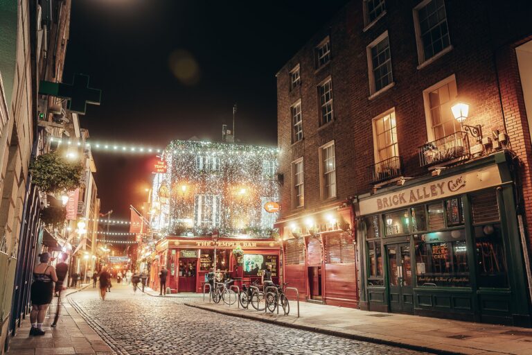 solo travel dublin