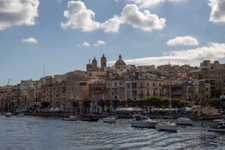 malta solo travel